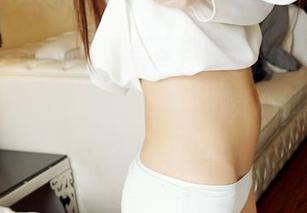 3Agirl女郎 – 小宝全套图包探秘：丰满圆臀与阳光的完美邂逅，感觉心都要融化了！