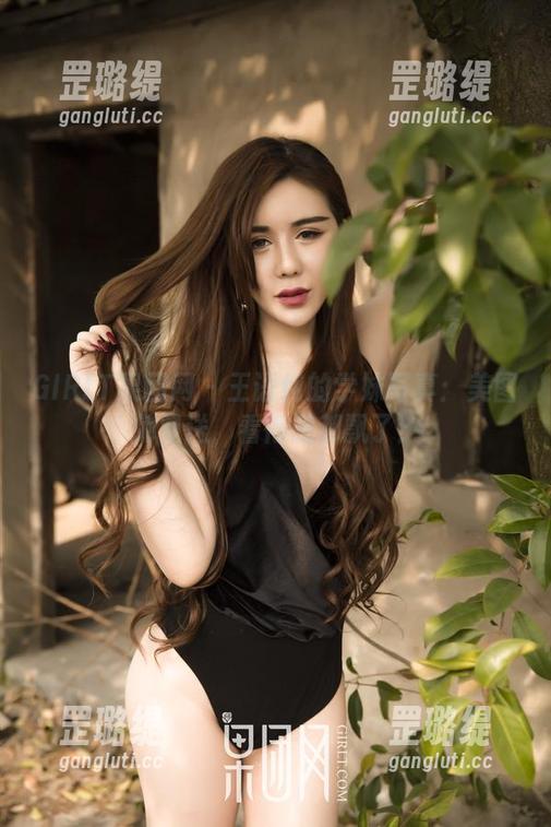 GIRLT果团网 - 王语纯的学妹写真：美图免费送，看得我都飘了！