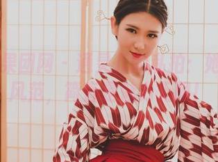 GIRLT果团网 – 通灵儿的私拍：她的女王风范，简直是魅力无限！