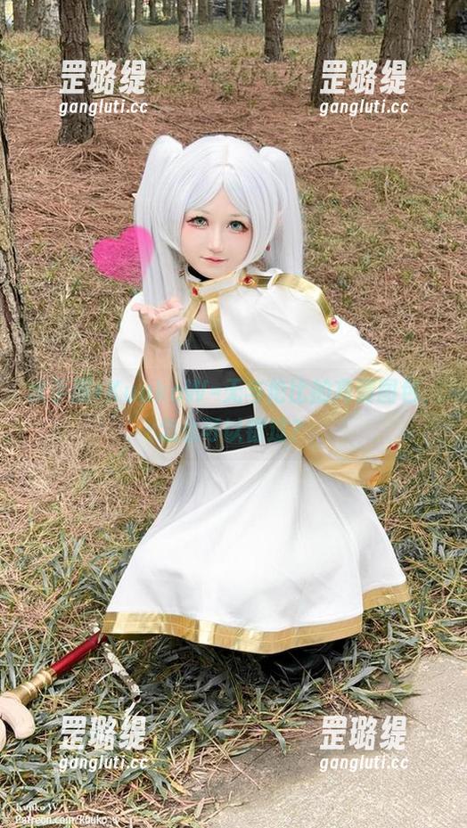 水手服+KuukoW=无与伦比的高清图包，怎么可以错过？