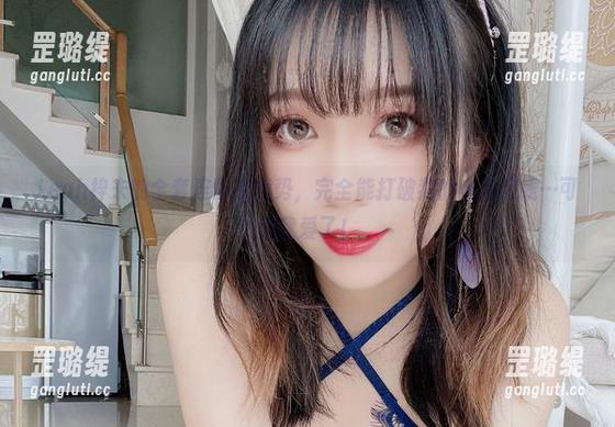 Leah梓未的全套连体衣优势，完全能打破我的审美底线…可是我爱了！