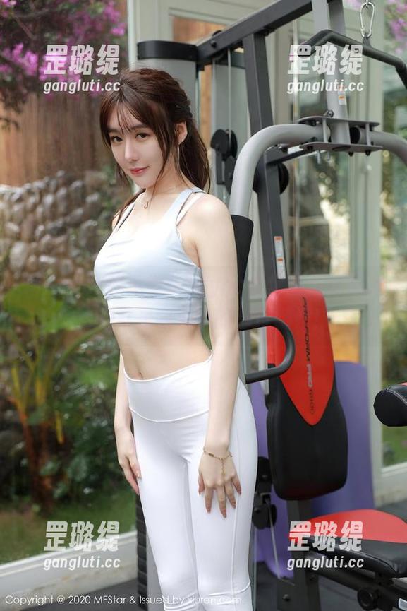 MFStar模范学院 - yoo优优的免费写真，你就是我心中的那位御姐！