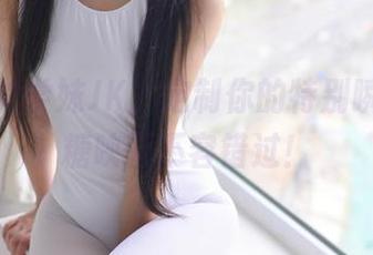 写真里的学妹JK，定制你的特别瞬间，喵糖映画不容错过！