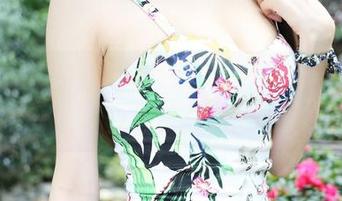 MyGirl美媛馆 – 夜晚的诱惑：绮里嘉ula带你探索蕾丝与筒袜的图库奇遇记！