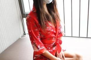 ROSI黑边蕾丝，全套图包带你心动不已，毕竟谁能拒绝这种风情？