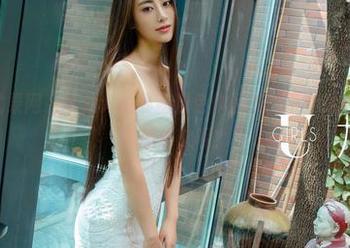 UGirls尤果网 – 李颜儿的最新粉色作品集，不知道她的小心思能藏多久呢？
