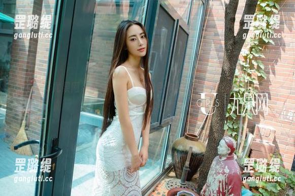 UGirls尤果网 - 李颜儿的最新粉色作品集，不知道她的小心思能藏多久呢？