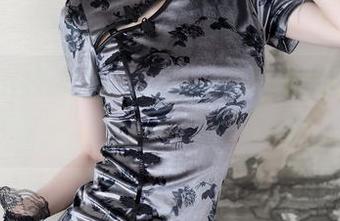 Xiuren秀人网 – 快来！小泡芙winna的泳衣写真，免费畅游下载哦！