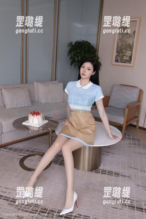 Xiuren秀人网 - 厨娘张庭蓉：私拍图集，难道这才是‘门当户对’的真实写照？
