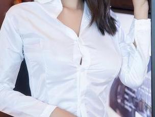 Xiuren秀人网 – 看月夕Lily的甜心，高清写真集，真的会甜到你的心坎里！
