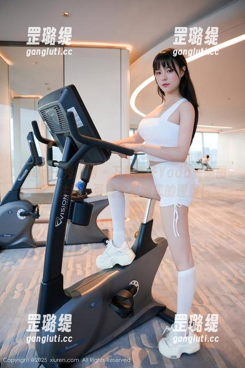 Xiuren秀人网 - 下载杏子Yada美腿图包，注意，可能会影响您的理智！