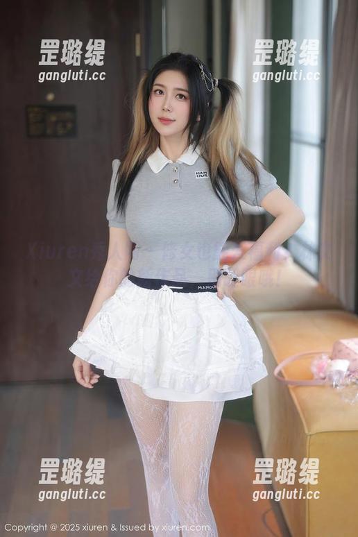 Xiuren秀人网-林文文 Xiuren秀人网 - 修女也能发福利?林文文给你的新作品,别眨眼哦!