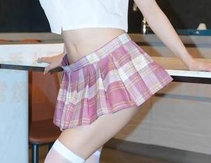 Xiuren秀人网 – 只要想想程程程的水手服，日常烦恼统统飞走！原图壁纸分享！