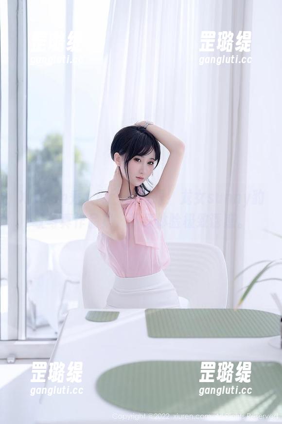 Xiuren秀人网 - 别眨眼！龙女sunny豹纹写真作品集，下载体验极致诱惑。
