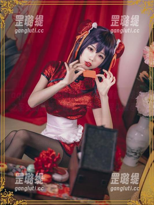 aqua水淼的美图精选：每一幅都像是剑之圣女的故事，让人忍不住想深入探寻！