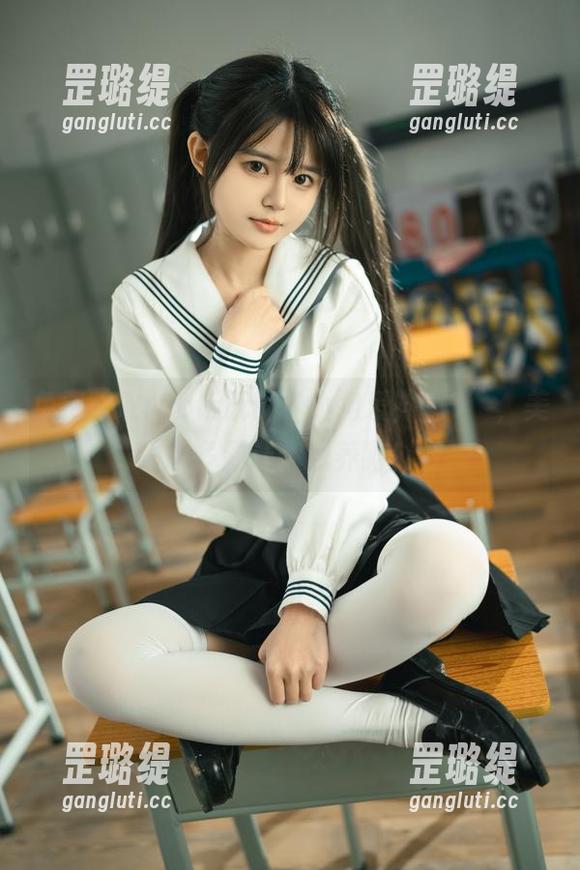 免费获取rua阮阮的‘小狗爱神1.0’，美图多到让你想养狗！