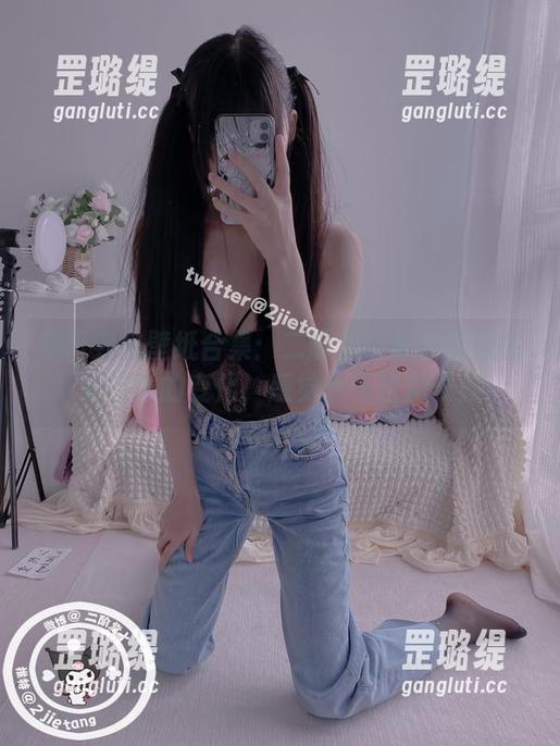 春日野穹壁纸合集：二阶堂宅绘子带你感受四季的变化，感觉春天特别长！