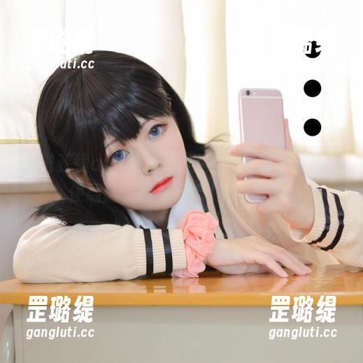 走进亚缇arty的校服世界，高清图集，随便翻翻，谁知道会遇到啥呢？