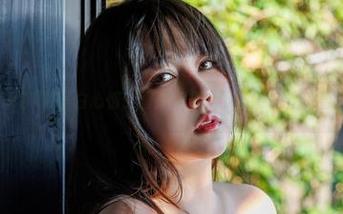 咔喵KANEKO黑白心情：图库展览，下载随便，但看哭我了哦