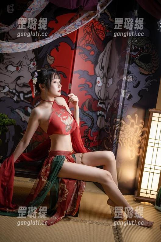 教室里坏露露香宝的最新资源，有点想上课的冲动。