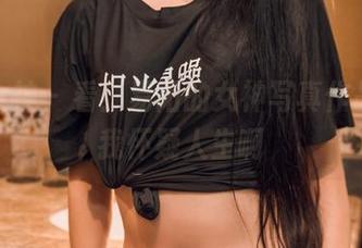 头条女神 – 看！易阳的女神写真作品，让我怀疑人生啊