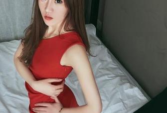 头条女神 – 在每个私拍瞬间，看琳琳如何成为完美女仆
