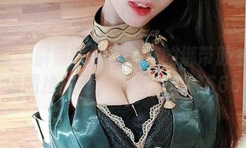 微密圈 – 解锁小玉吃果冻的绑带胶衣福利，原图抢先看，心里默默喊666！