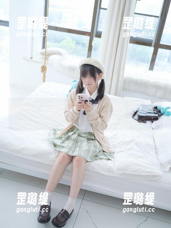 少女秩序-小满 少女秩序 - 在小满的皮衣作品集中,找到了高清和酷的完美结合!