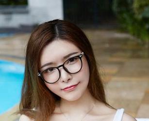 尤物馆 – 想要被温柔包围？快来下载《孟狐狸FoxYini温柔》写真集，做好心动准备！