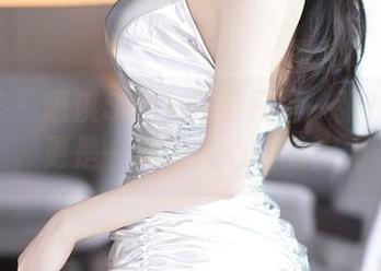 尤蜜荟 – 思淇Sukiiii不只是一张JK写真，更是一种让人心动的魔力