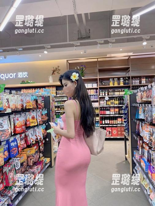 微密圈 - 追随就是阿朱啊的旅拍，高清画面让资源瞬间增值