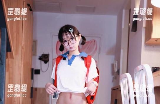 幼水铃衣 从幼水铃衣到小猫猫,发现那些隐藏的写真资源