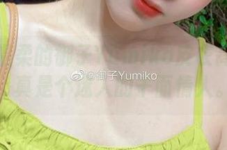 锋利又温柔的御子Yumiko皮衣高清图包，真是个迷人的千面情人。