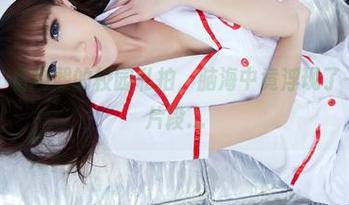 推女郎 – 看吻熙的校园私拍，脑海中竟浮现了一堆青春片段…