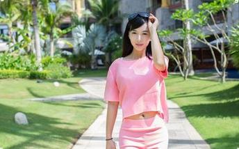 推女郎 – 松果儿专属肉丝作品集更新，难道我只是在意那些深邃的眼神？