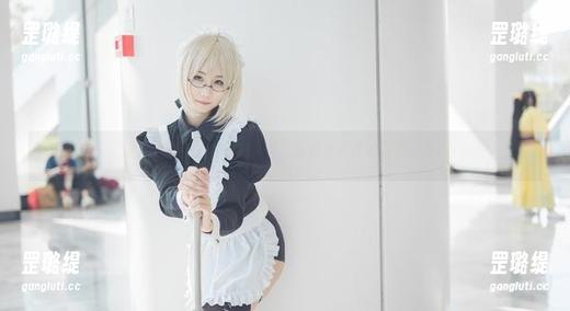 掀开晓美妈的奴隶狼少女，居然有这样的写真资源？