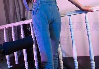 果团网 – 松果儿这组定制写真，美脚如梦幻般的存在！