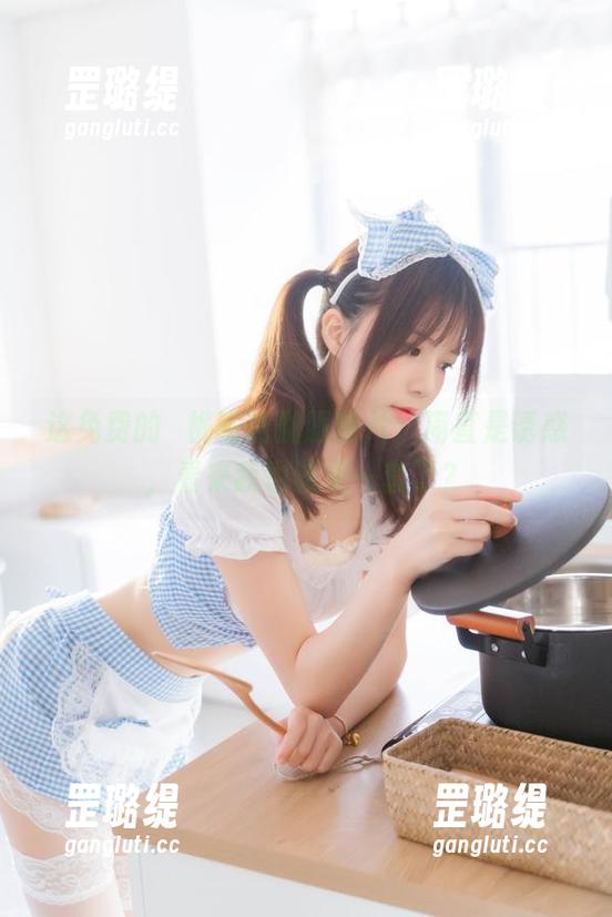 这免费的桜桃喵瑜伽服照片，简直是诱惑，看来我也该来一套了？