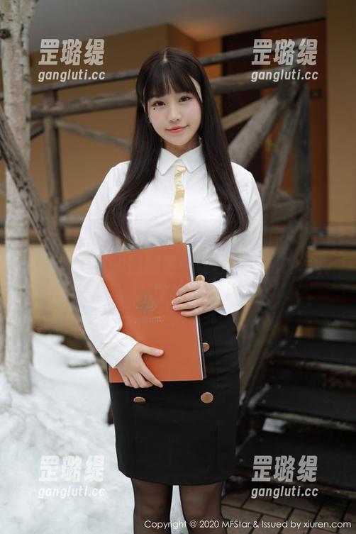 模范学院-youOvOyou 模范学院 - youOvOyou和服:你以为是传统的美,却隐藏着一丝丝小心机的写真壁纸。