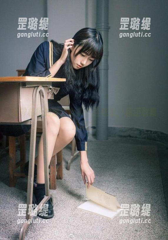 沧霁桔梗的狐狸合集：这味道，你还敢靠近吗？