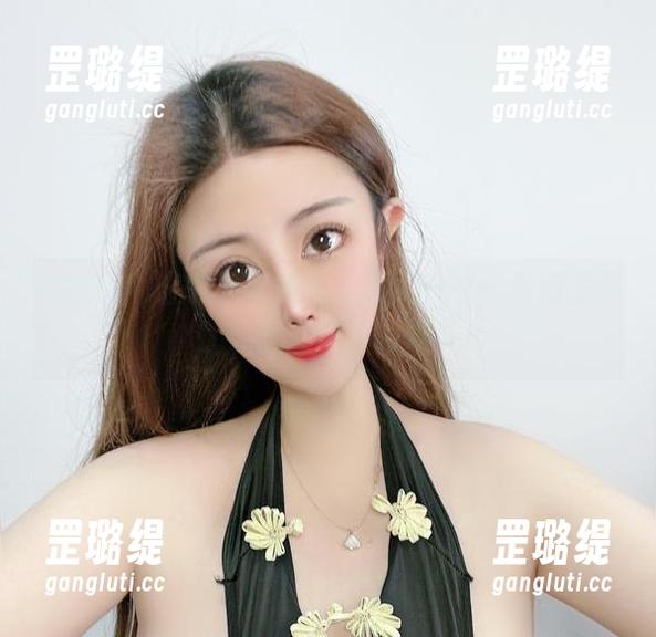 微密圈 - 在夏天绽放的海豚baby：私拍美图让人想逃离办公室！