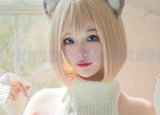 夏日清凉！跟狐洛洛子一起在泳池高清图册中畅游