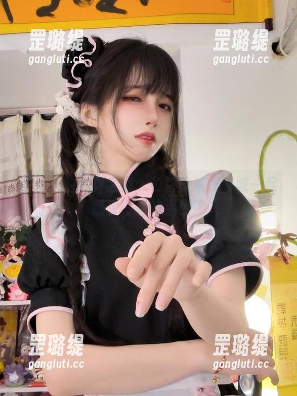 狐玖玖 狐玖玖的写真全集:和碧蓝航线赤城一起感受青春的温度!