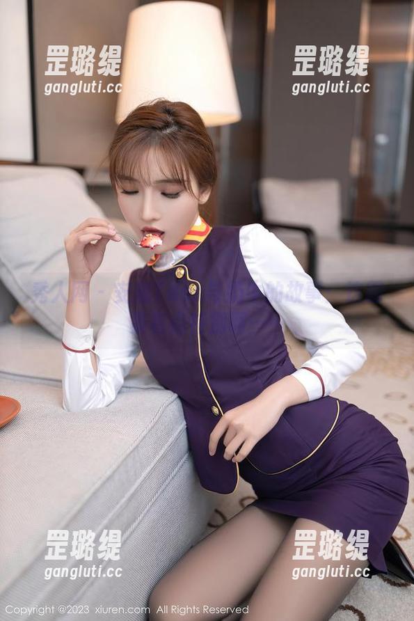 秀人网 - 安妮Tess与奶牛的故事：这图集有点特别啊……