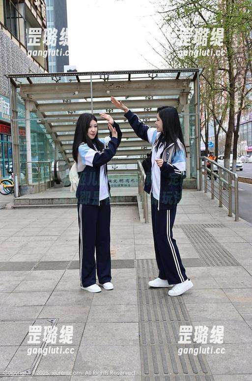 秀人网-虞姬儿 秀人网 - 虞姬儿的白色写真:定制了一种‘无色即是有色’的新玩法!