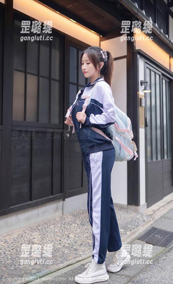 秀人网 - 更新看这里！鹿小茜女仆写真集带你飞