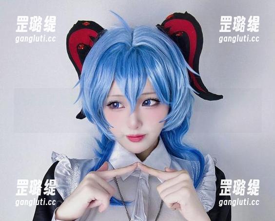 玛奇玛小姐的私拍魔法：章鱼小童谣的镜头下变得不一样！