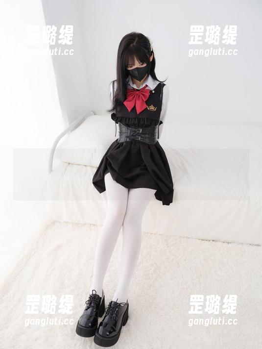 紧急企划 - 小奶糕Milky私拍大揭秘！那些写真里的秘密，带你开眼界！