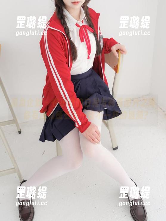 紧急企划-小婕 紧急企划 - 在小婕的白裙与高清图片之间,你有没有感受到一丝不一样的涟漪?