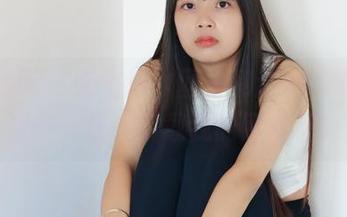 绮梦摄影 – 在海边，团子和沙滩的奇妙邂逅——快来下载我的网盘吧！